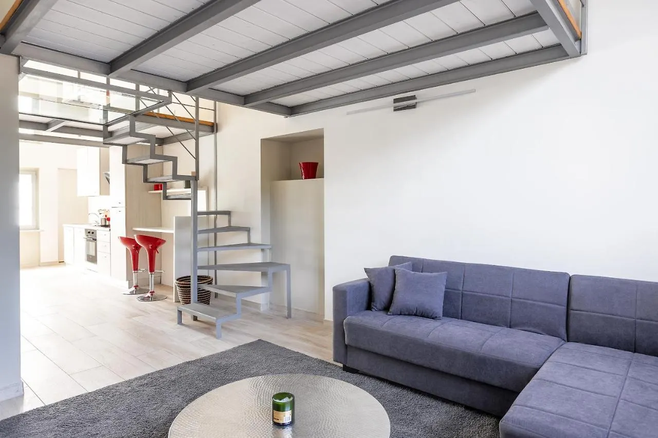 Navigli-Duomo Exclusive Design Loft Su Due Piani Con Wifi Apartment Milan 0*,  Italy