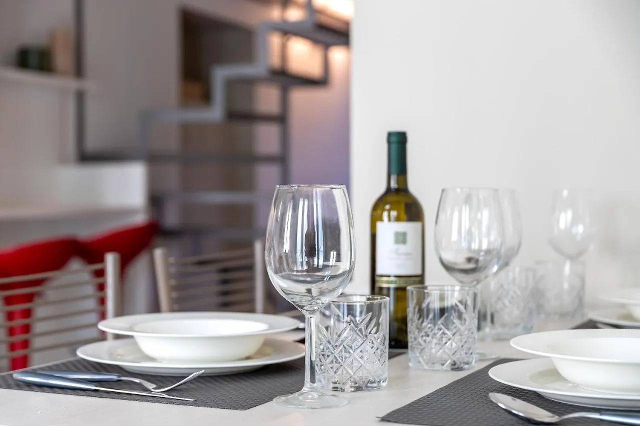 Navigli-Duomo Exclusive Design Loft Su Due Piani Con Wifi Apartment Milan